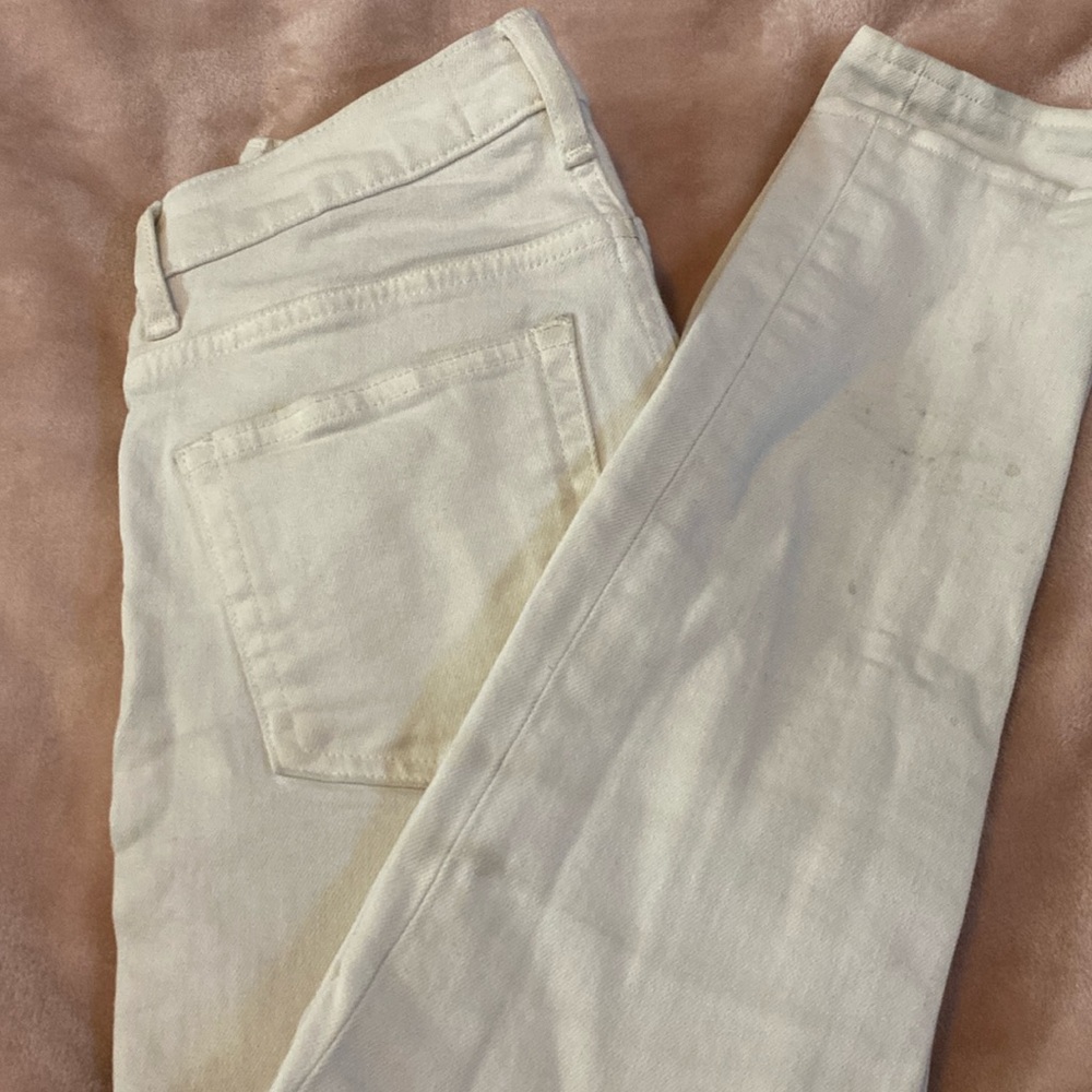 White everlane jeans